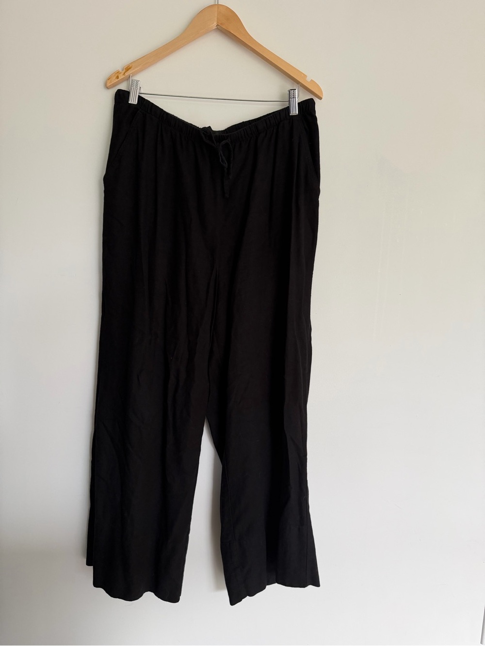 Dynamite Black Linen Blend Wide Leg Pants | Drawstring | Size Large - Picture 2 of 5